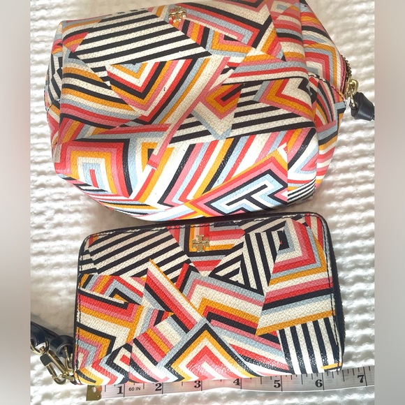 Tory Burch Kerrington T Print Wristlet & Cosmetic Pouch - Picture 10 of 14